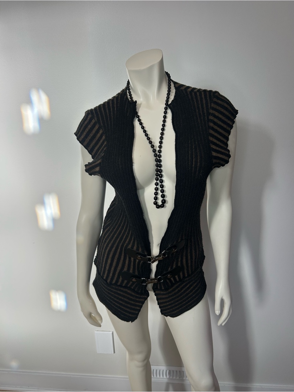 Open-Front Short-Sleeve Striped Cardigan in Black and Brown